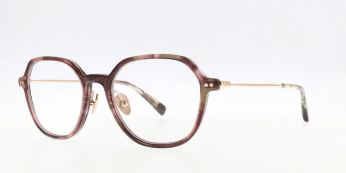 Alternative view of GG&L Josee 001 49-18